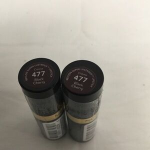 Set of 2 brand new Revlon lipsticks